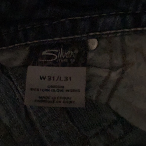 Silver Jeans - Picture 3 of 6